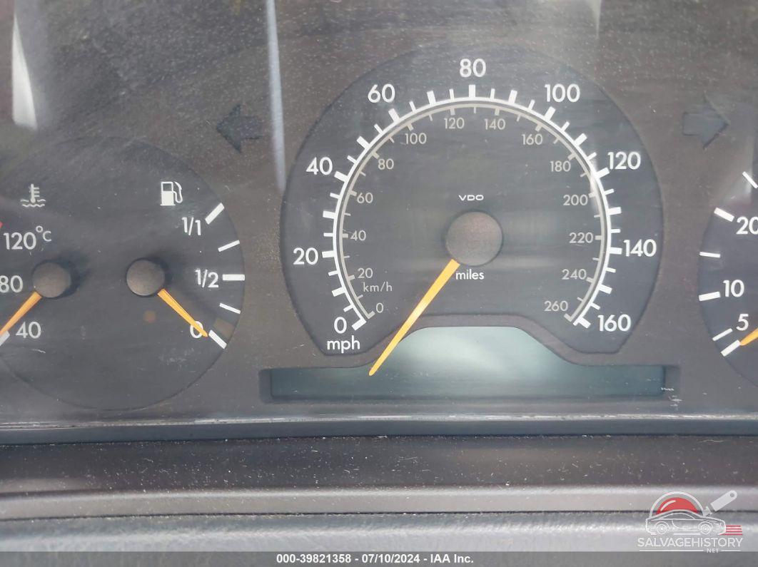 WDBLJ70G5XF076660 1999 MERCEDES-BENZ CLK 430 photo no. 7