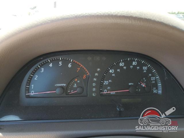 JTDBE32K240286868 2004 TOYOTA CAMRY photo no. 9