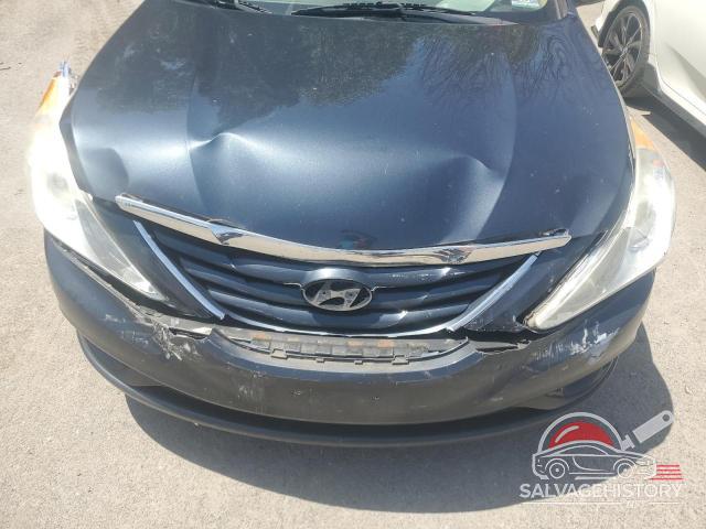 5NPEB4AC8CH476472 2012 HYUNDAI SONATA photo no. 11