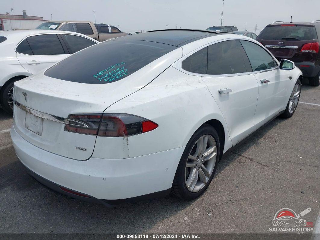 5YJSA1S29FF086042 2015 TESLA MODEL S photo no. 4