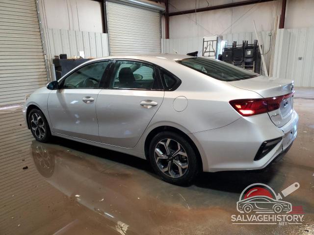 3KPF24AD0KE023561 2019 KIA FORTE photo no. 2