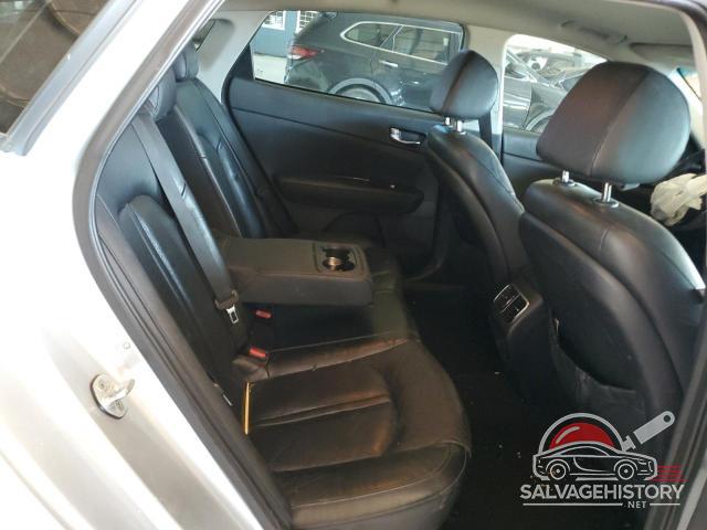 5XXGU4L31GG095452 2016 KIA OPTIMA photo no. 10