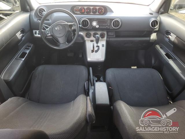 JTLZE4FE4A1107295 2010 TOYOTA SCION photo no. 8