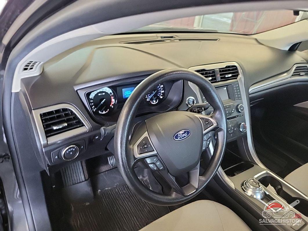3FA6P0G7XJR278565 2018 FORD FUSION photo no. 3