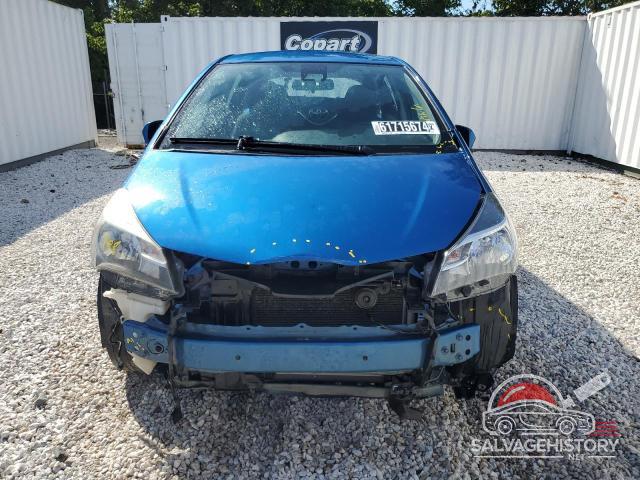VNKKTUD33HA076174 2017 TOYOTA YARIS photo no. 5