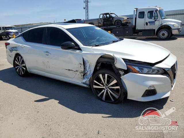 1N4BL4CV1LC137164 2020 NISSAN ALTIMA photo no. 4