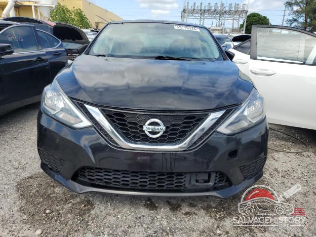 3N1AB7APXJY306376 2018 NISSAN SENTRA photo no. 5