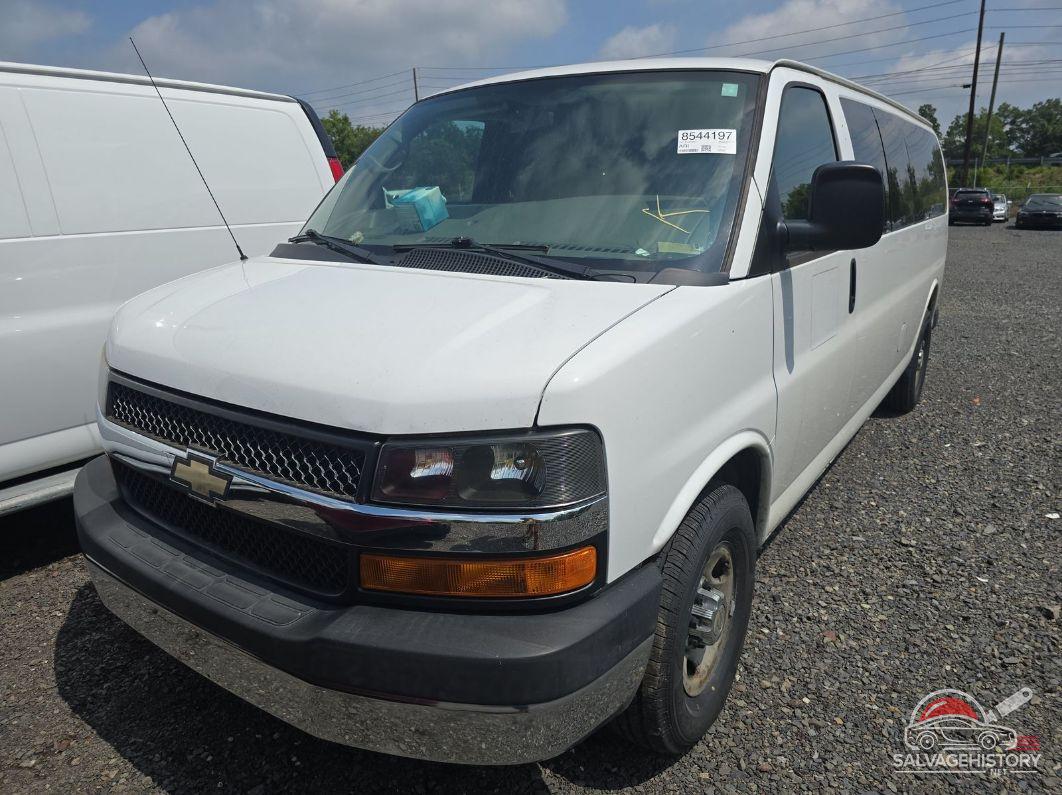 1GAZG1FG1E1200697 2014 CHEVROLET EXPRESS G3500 photo no. 8