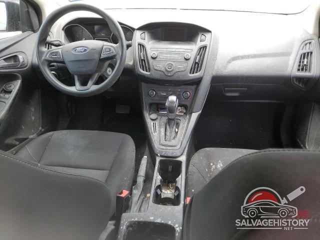 1FADP3E25JL240272 2018 FORD FOCUS photo no. 8