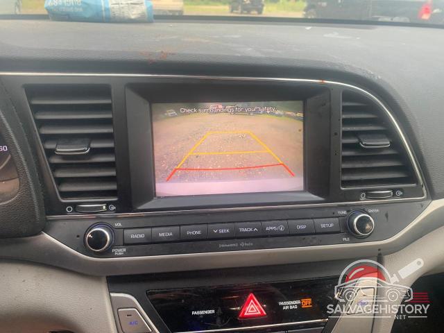 5NPD84LF2HH141488 2017 HYUNDAI ELANTRA photo no. 8