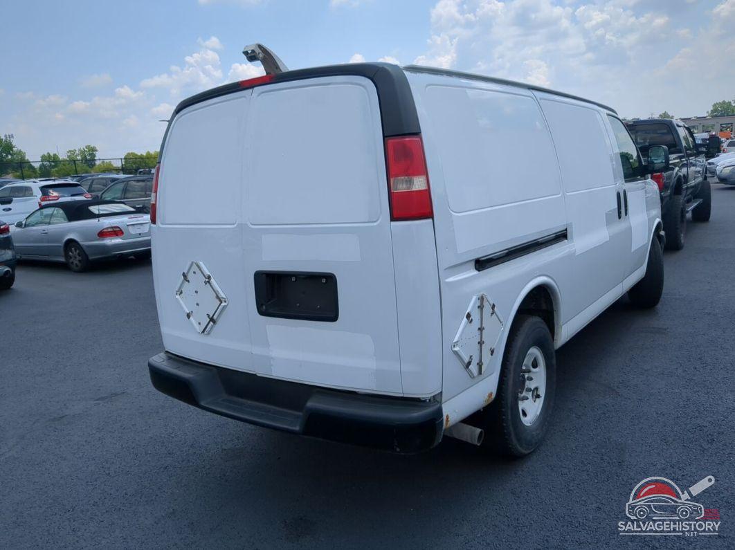 1GTW7FCA4C1182829 2012 GMC SAVANA 2500 photo no. 10