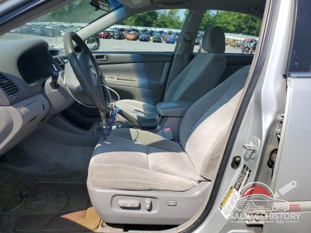 4T1BE32K74U326933 2004 TOYOTA CAMRY photo no. 7