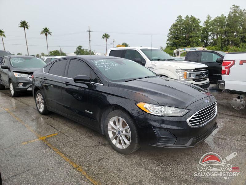 3FA6P0LUXKR255638 2019 FORD FUSION photo no. 9
