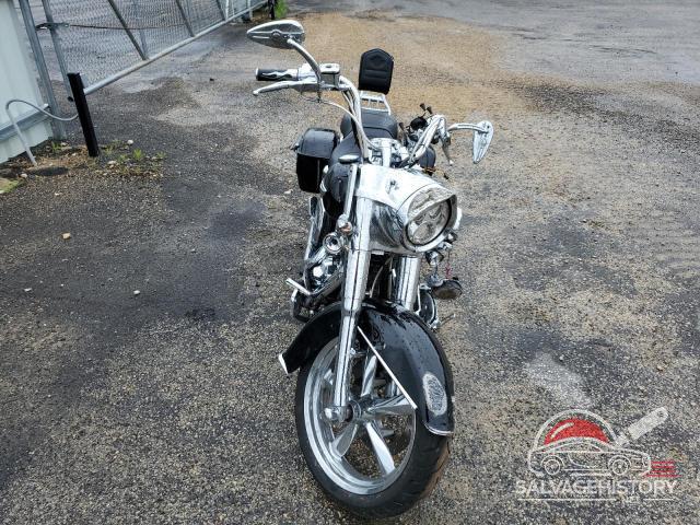 1HD1GZM12EC307651 2014 HARLEY-DAVIDSON FL photo no. 2