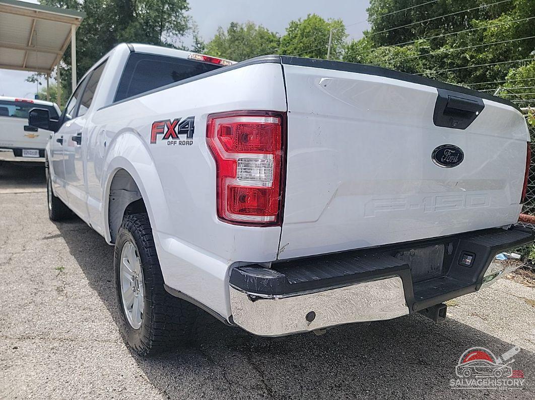 1FTFW1E5XJKF07478 2018 FORD F-150 photo no. 9