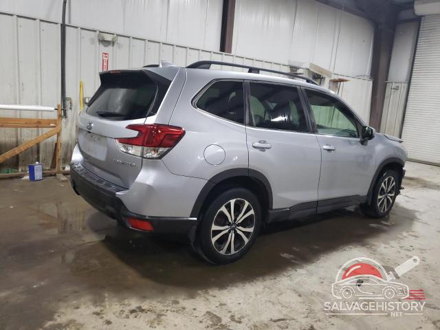 JF2SKAUC0LH430034 2020 SUBARU FORESTER photo no. 3