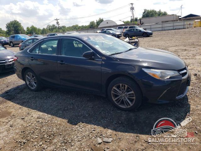 4T1BF1FK3HU332603 2017 TOYOTA CAMRY photo no. 4