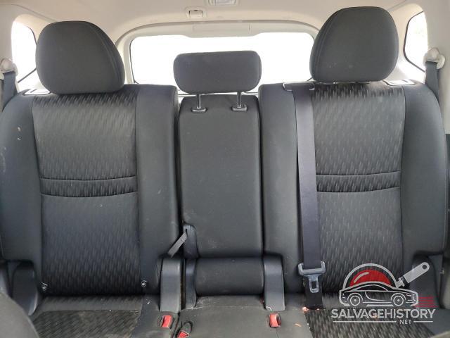 KNMAT2MV2JP560575 2018 NISSAN ROGUE photo no. 10