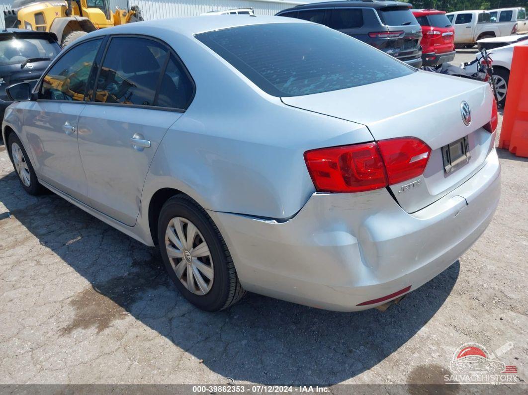 3VW2K7AJ5EM300122 2014 VOLKSWAGEN JETTA photo no. 3
