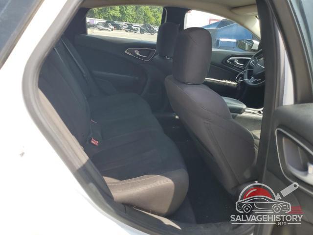 1C3CCCAB3FN680059 2015 CHRYSLER 200 photo no. 10