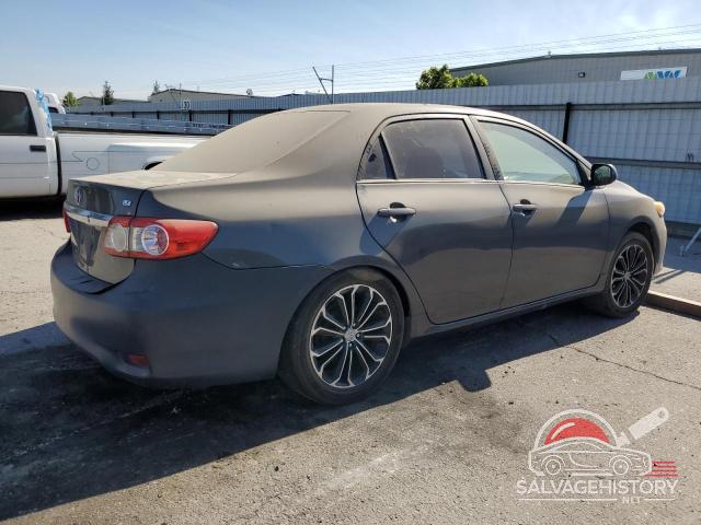 2T1BU4EE2CC833513 2012 TOYOTA COROLLA photo no. 3