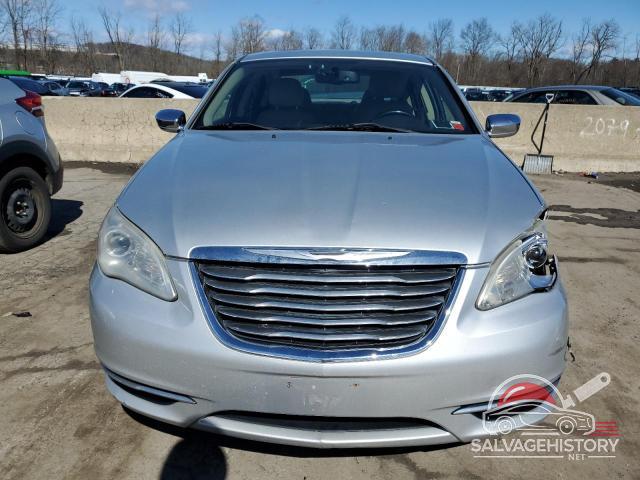 1C3BC2FG2BN526883 2011 CHRYSLER 200 photo no. 5