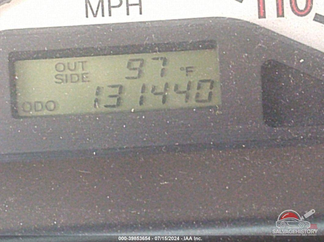 2T1BR32E83C028261 2003 TOYOTA COROLLA photo no. 7