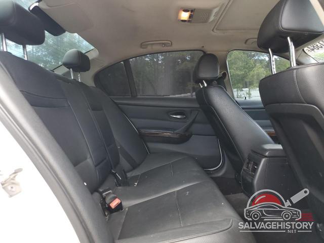 WBAPK5G52BNN29489 2011 BMW 3 SERIES photo no. 10