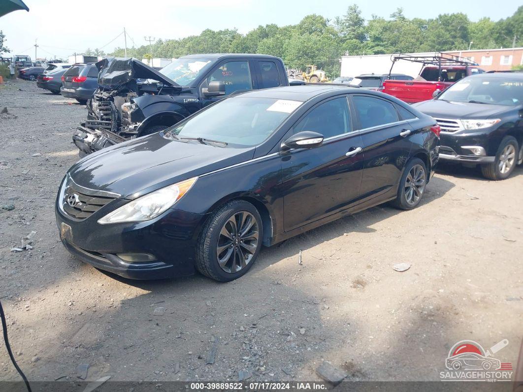 5NPEC4AB7BH276072 2011 HYUNDAI SONATA photo no. 2