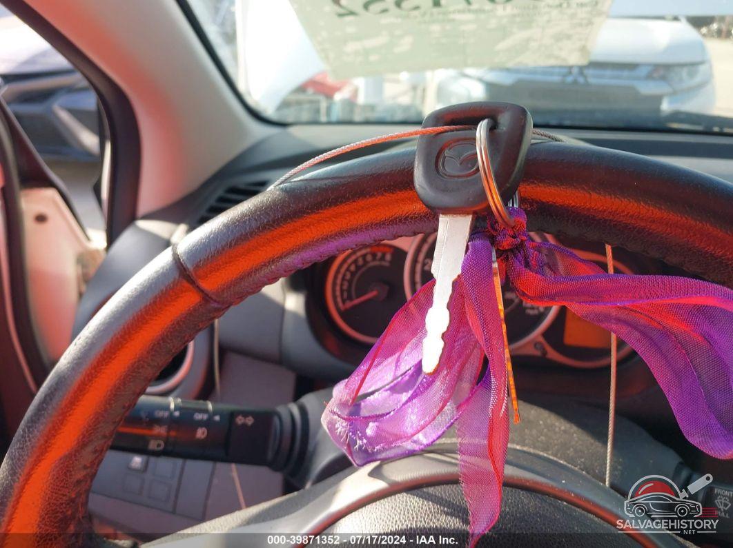JM1DE1LY8D0159073 2013 MAZDA MAZDA2 photo no. 11