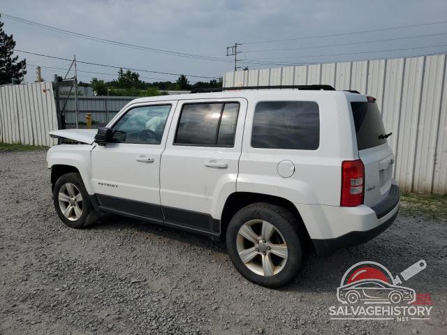 1C4NJRFB3ED760150 2014 JEEP PATRIOT photo no. 2