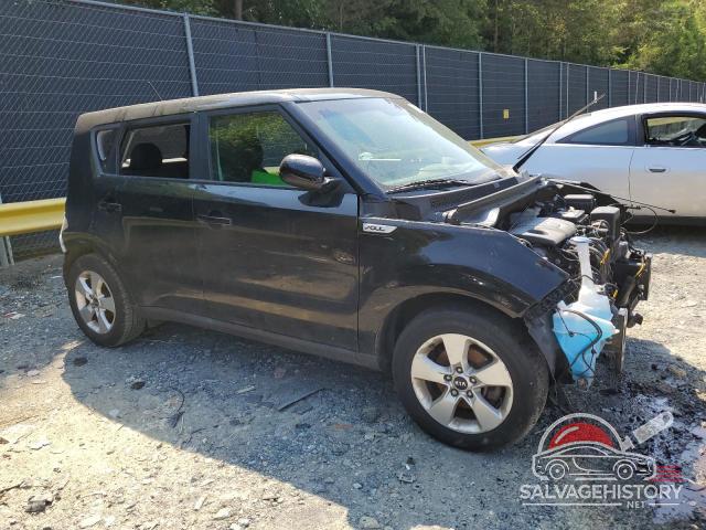 KNDJN2A25H7422785 2017 KIA SOUL photo no. 4