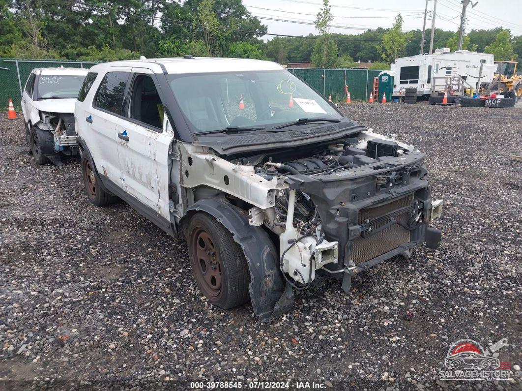 1FM5K8AR5HGD59290 2017 FORD UTILITY POLICE INTERCEPTOR photo no. 6