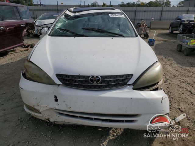 4T1BF32K34U066124 2004 TOYOTA CAMRY photo no. 5