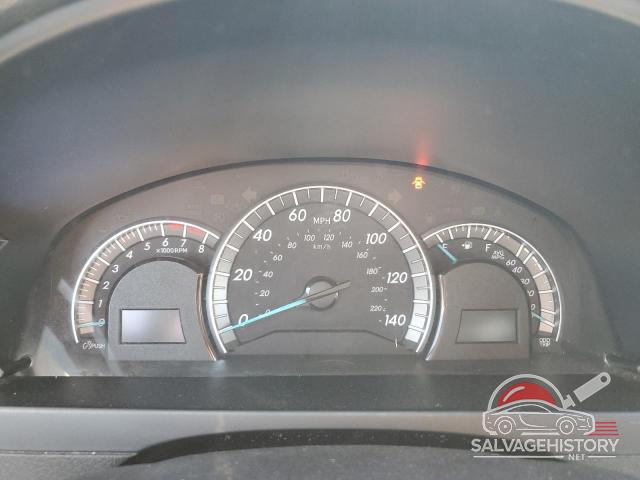 4T1BF1FKXEU376139 2014 TOYOTA CAMRY photo no. 9