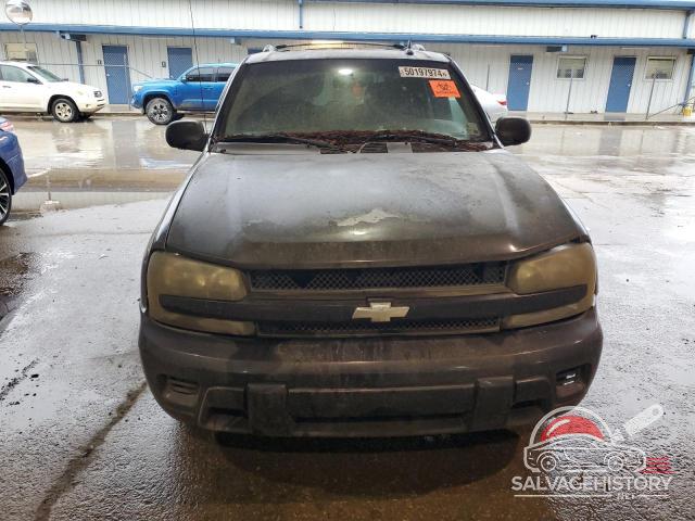 1GNDS13S152313737 2005 CHEVROLET TRAILBLZR photo no. 5
