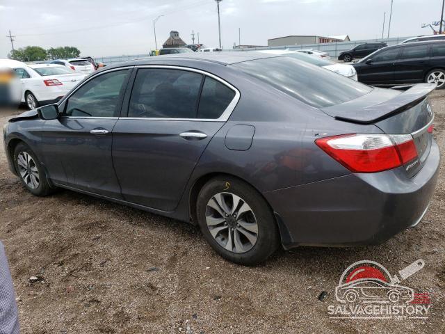 1HGCR2F3XDA000928 2013 HONDA ACCORD photo no. 2