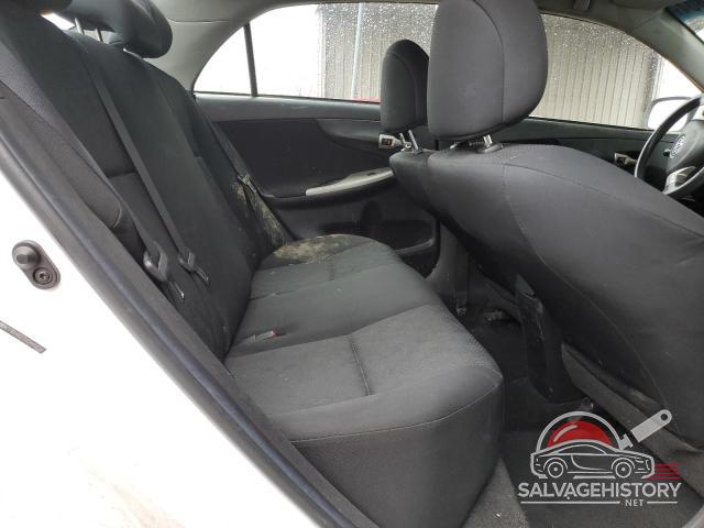 2T1BU4EE2AC449230 2010 TOYOTA COROLLA photo no. 10