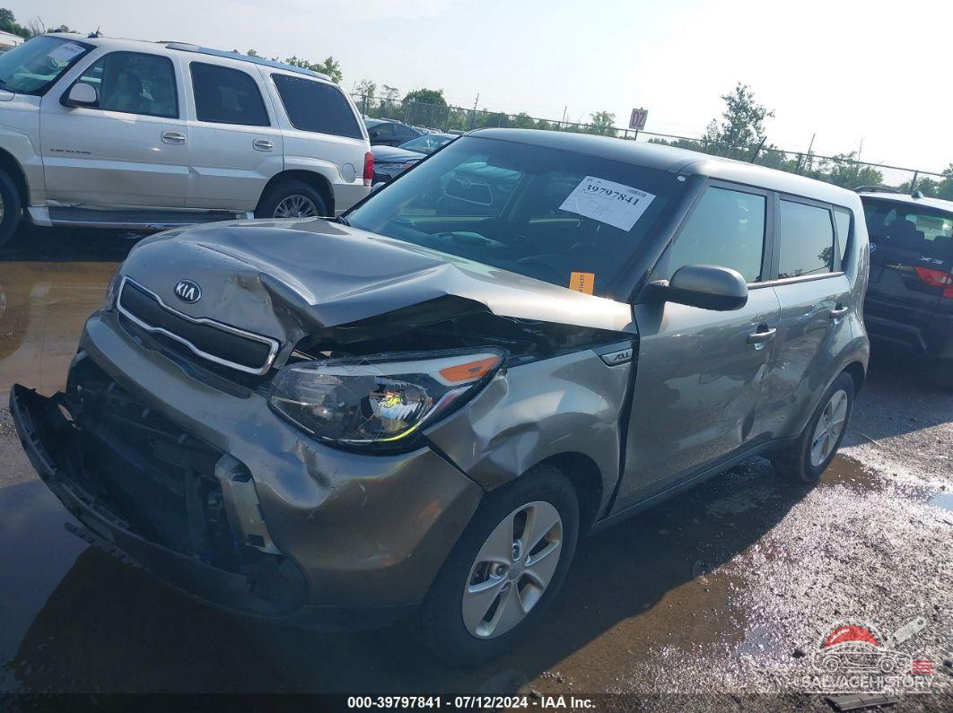 KNDJN2A26G7278890 2016 KIA SOUL photo no. 2