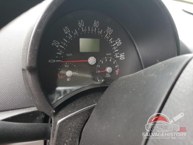 3VWBK21C32M404494 2002 VOLKSWAGEN BEETLE photo no. 9