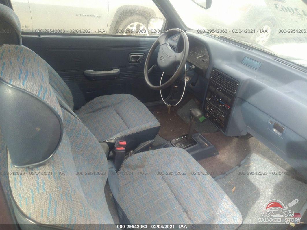 KMHVD12J4RU272669 1994 HYUNDAI EXCEL photo no. 5