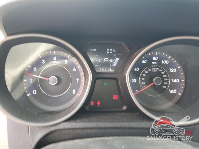 5NPDH4AE9FH571669 2015 HYUNDAI ELANTRA photo no. 9