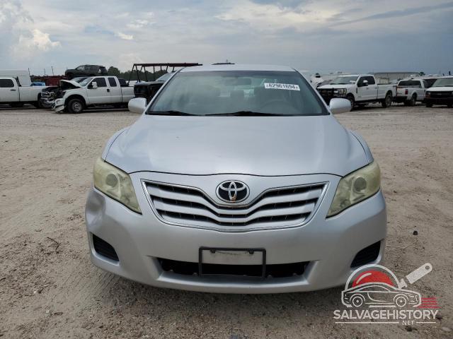 4T1BF3EK5BU138238 2011 TOYOTA CAMRY photo no. 5
