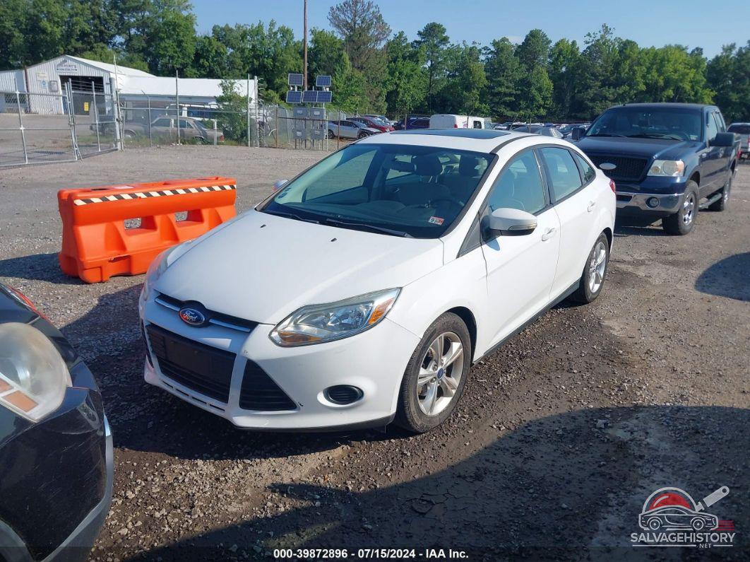 1FADP3F2XEL215792 2014 FORD FOCUS photo no. 2