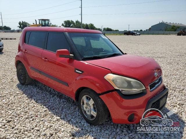 KNDJT2A52D7569771 2013 KIA SOUL photo no. 4