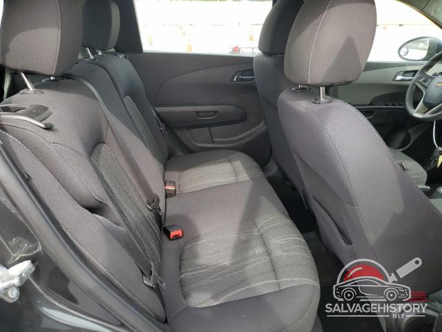 1G1JC6SB2F4128232 2015 CHEVROLET SONIC photo no. 10