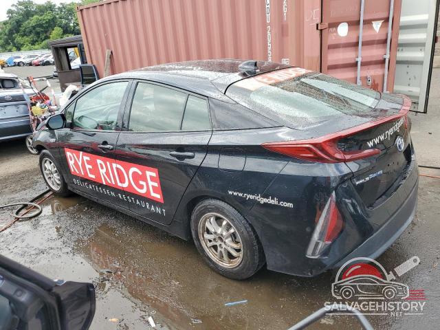 JTDKARFP9L3146561 2020 TOYOTA PRIUS photo no. 2