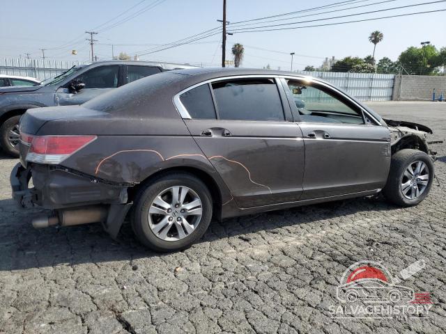 1HGCP2F43BA025861 2011 HONDA ACCORD photo no. 3
