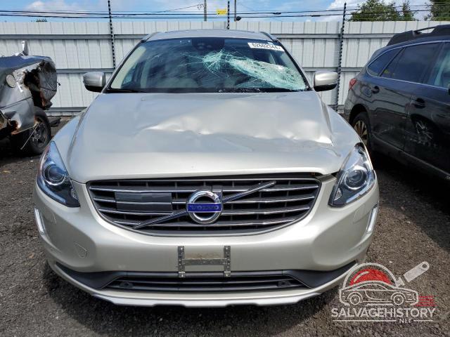 YV440MRUXH2091080 2017 VOLVO XC60 photo no. 5