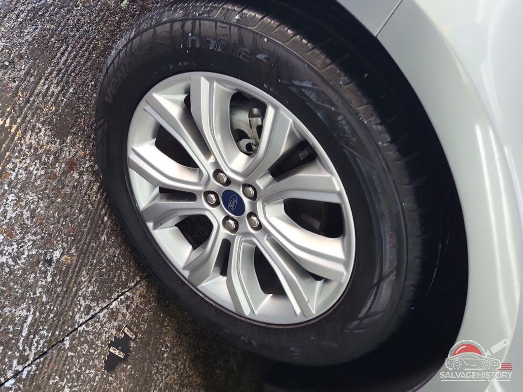 2FMPK3K9XLBB18884 2020 FORD EDGE photo no. 6